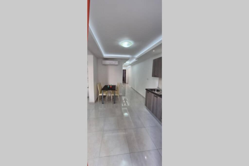 Seaview 2 Double Bedroom Modern Apartment Σεντ Πόλς Μπέι Εξωτερικό φωτογραφία